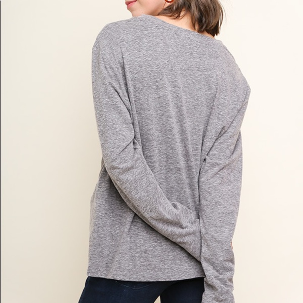 Umgee long sleeve top with front waist tie NWT - Picture 3 of 4